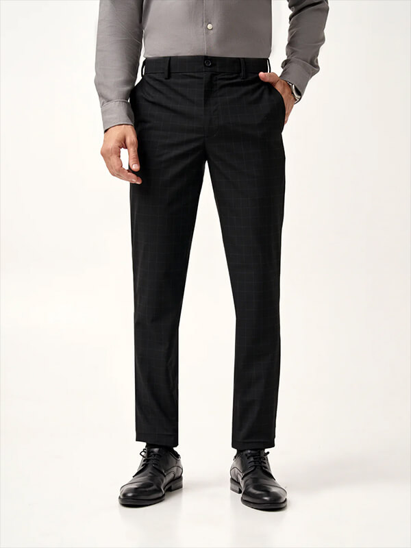 Men Black Solid Pleated Trousers